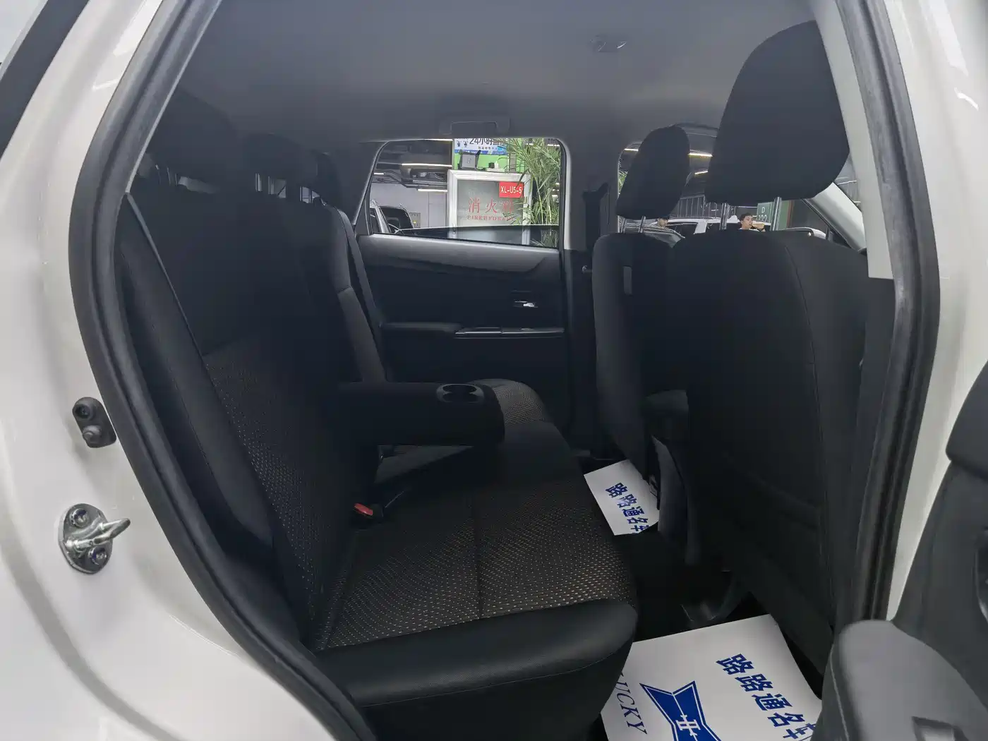 Mitsubishi ASX 2013 2.0L CVT 2WD Elite фото 9