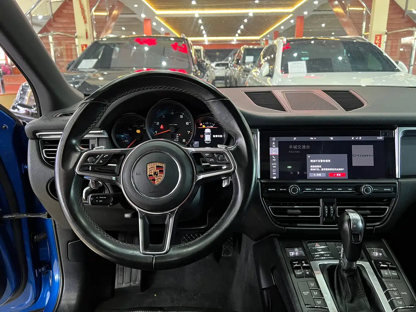 Porsche Macan 2018 Macan 2.0T фото 9