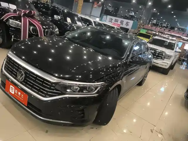 Volkswagen Passat 2023