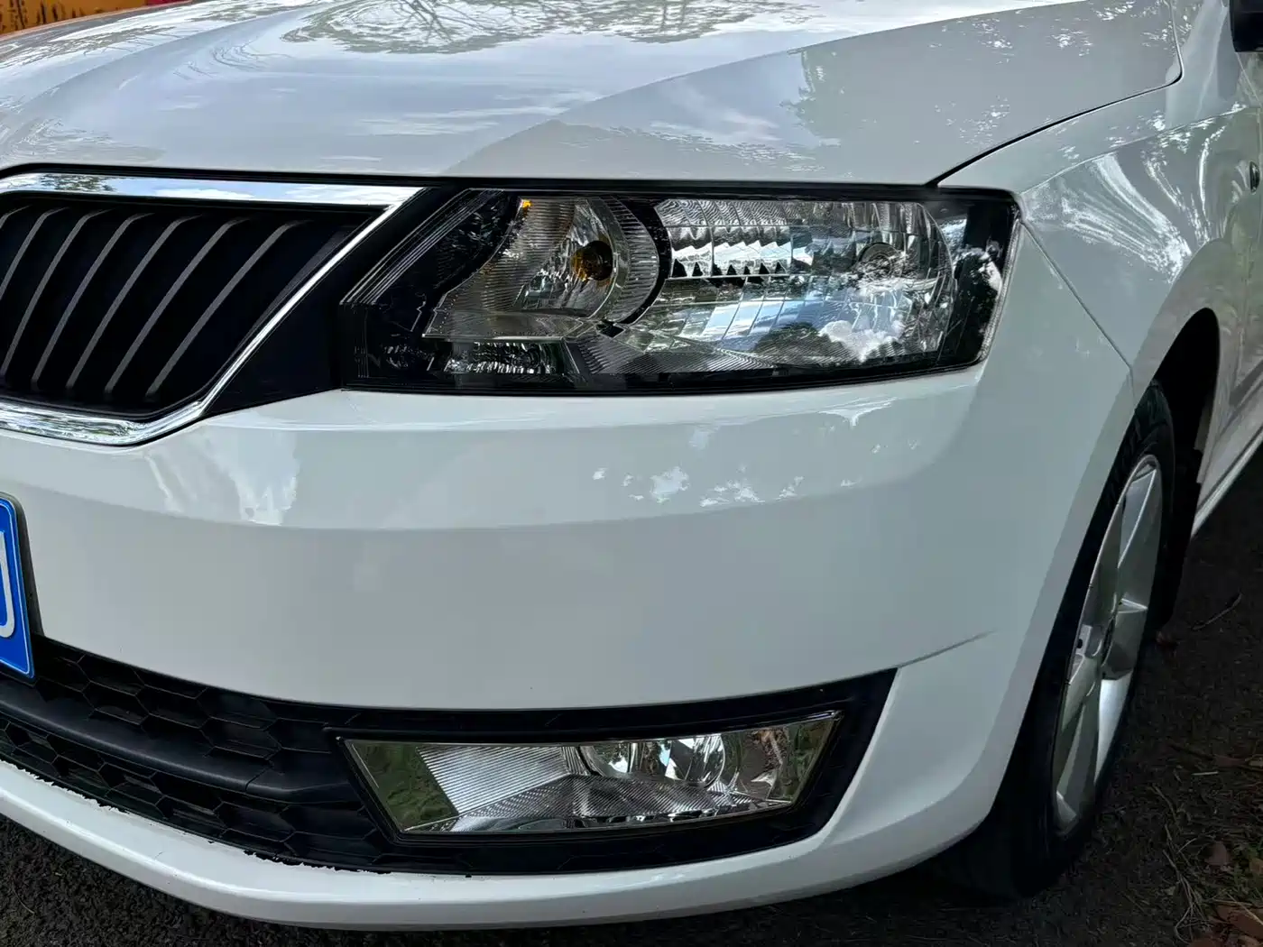 Škoda Rapid 2016 1.6L Manual Pioneer Edition фото 29