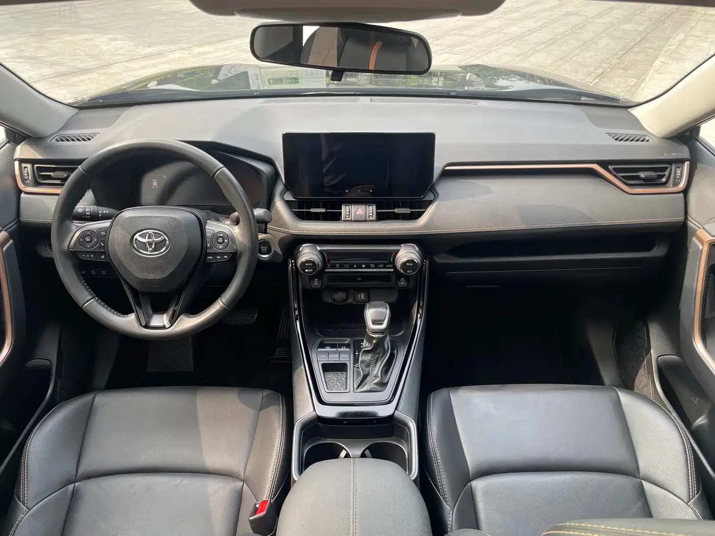 Toyota Wildlander 2024 2024 2.0L CVT 2WD Luxury PLUS Edition