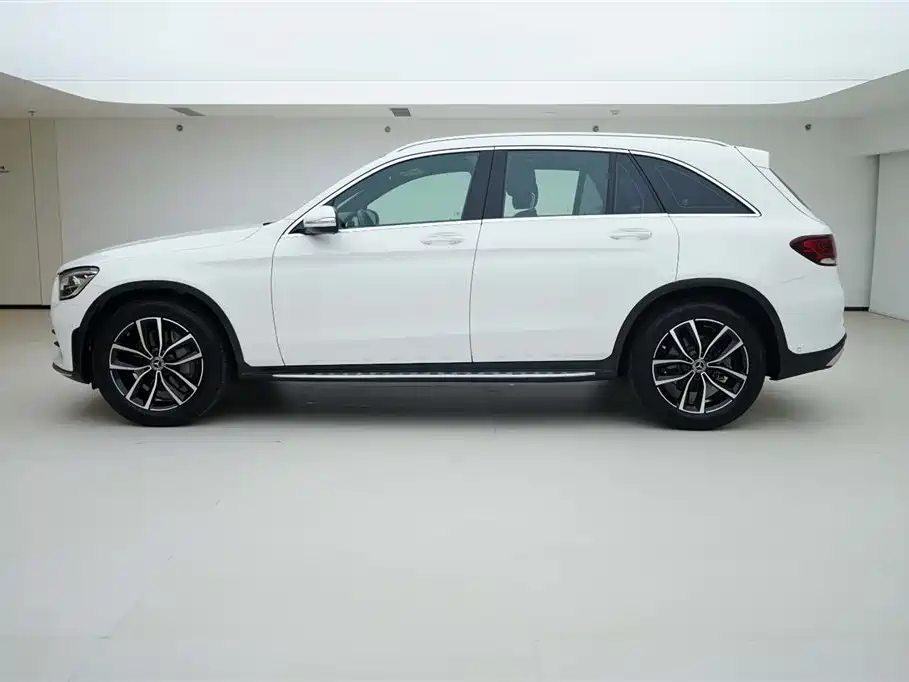 Mercedes-Benz GLC 2020 GLC 300 L 4MATIC Dynamic фото 3