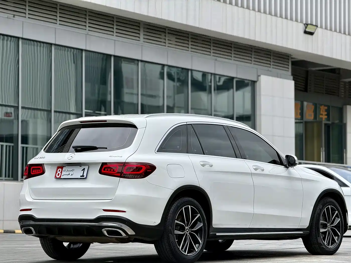 MERCEDES-BENZ GLC