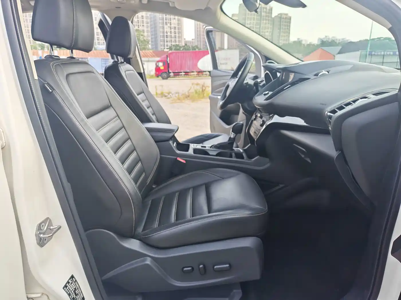 Ford Kuga 2017 2017 EcoBoost 180 2WD Luxury Wing