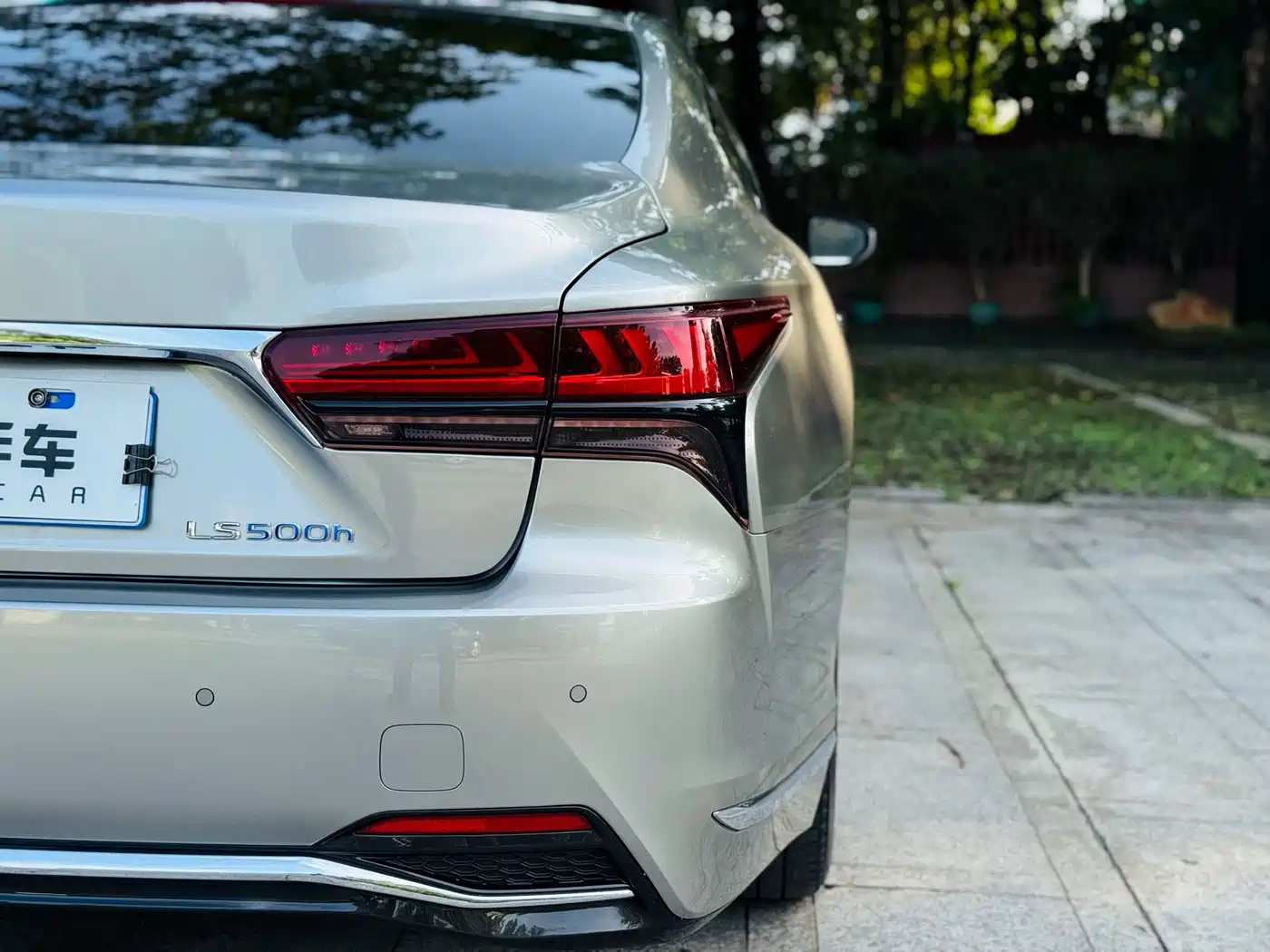 Lexus LS 2022 2021 500h Excellence Edition