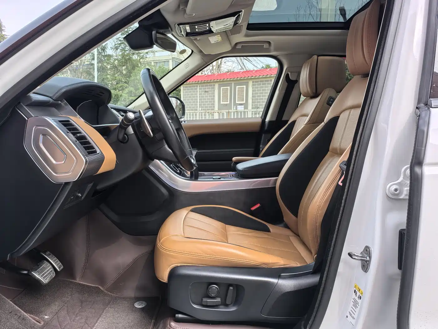 Land Rover Range Rover Sport 2020 3.0 L6 HSE DYNAMIC фото 5