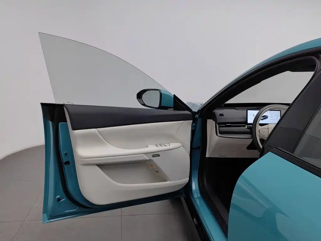 Фото 8 - Dongfeng Yipai eπ007