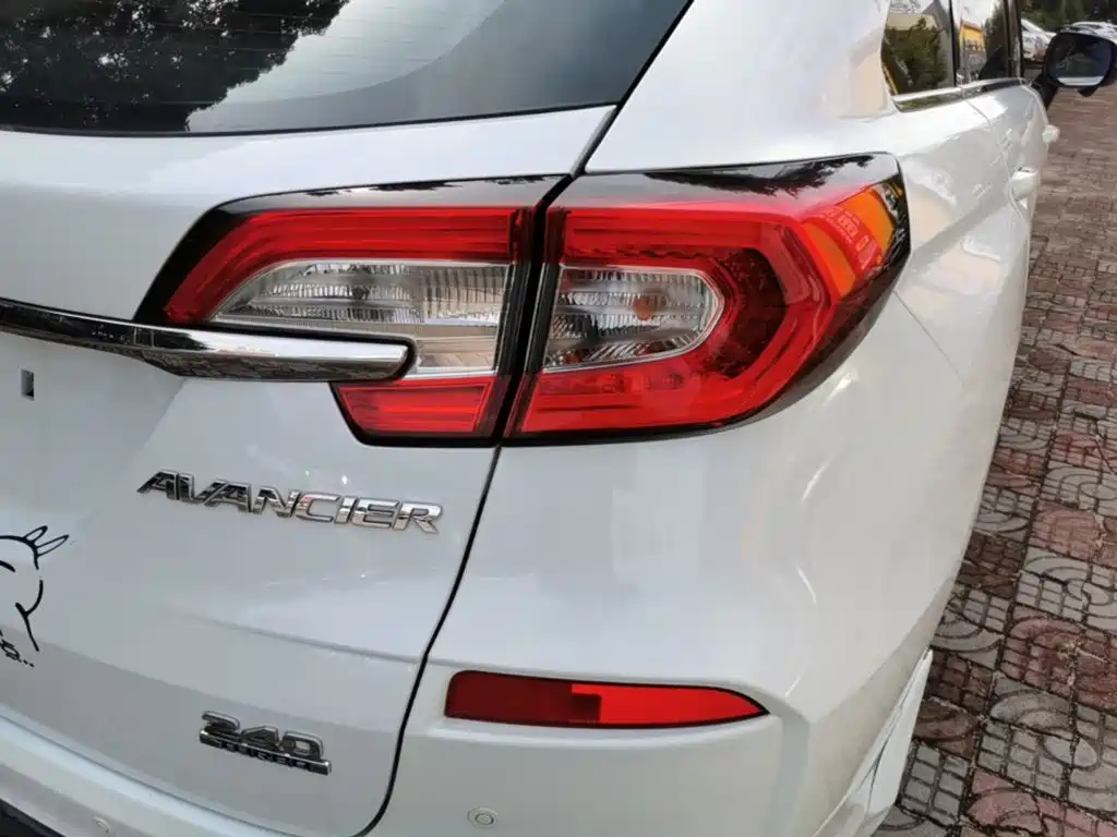 Honda Avancier 2017 2017 240TURBO 2WD Luxury Edition