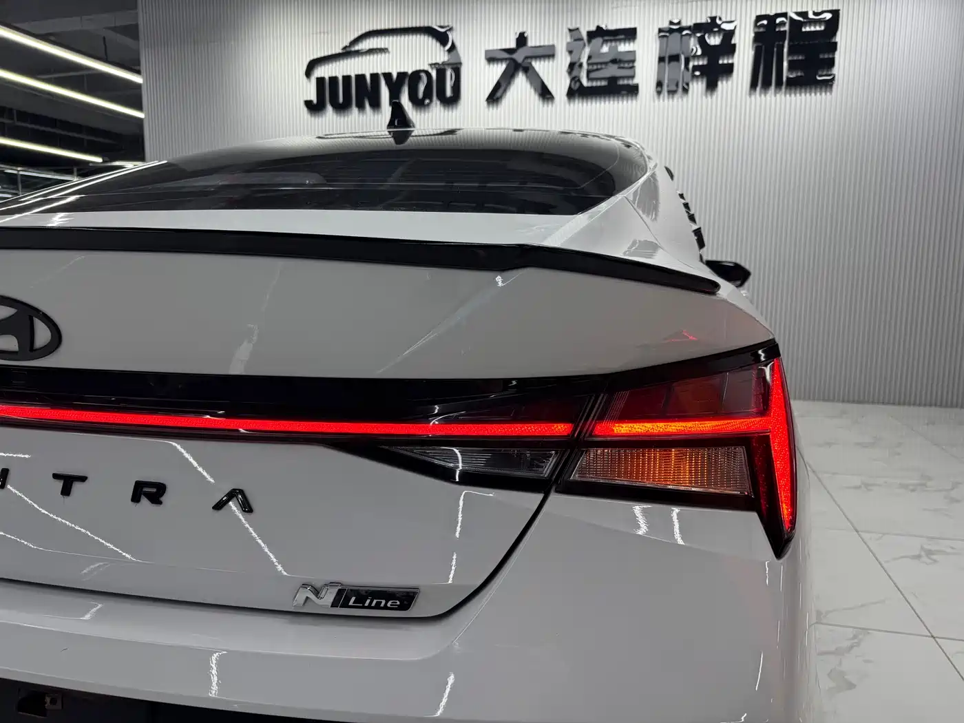 Hyundai Elantra 2023 1.5L CVT GLX Elite Edition фото 21