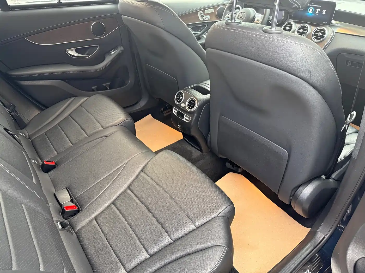 Mercedes-Benz GLC 2021 GLC 260 L 4MATIC Luxury фото 14
