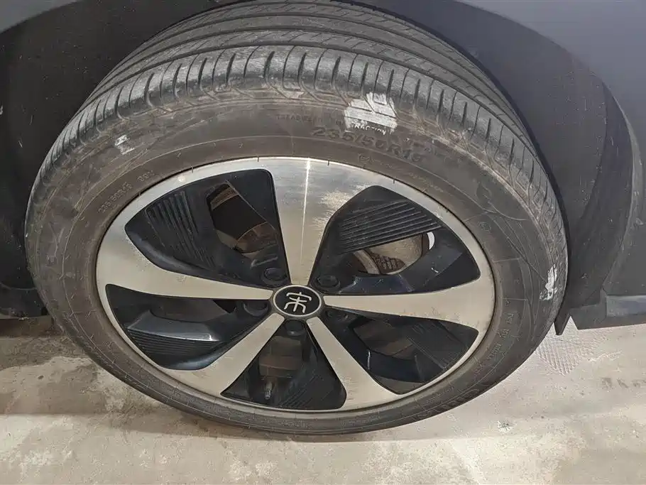 BYD Song PLUS PHEV 2021 DM-i 110KM Flagship PLUS фото 6