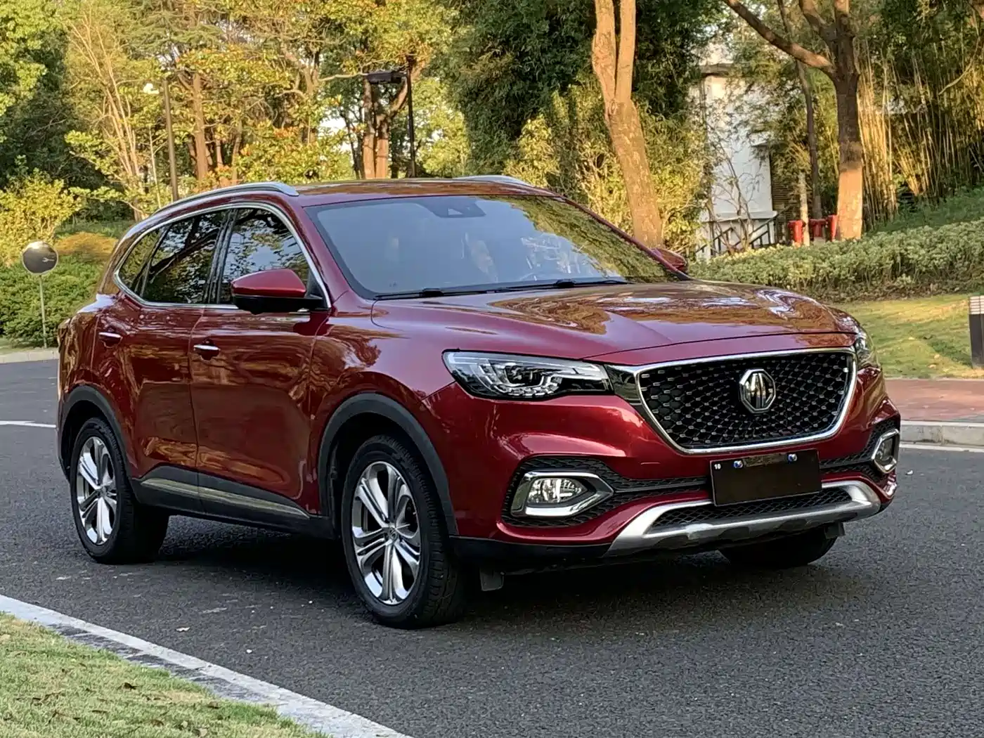 MG HS 2019 2019 30T Automatic 2WD Trophy Super Burn Edition China VI