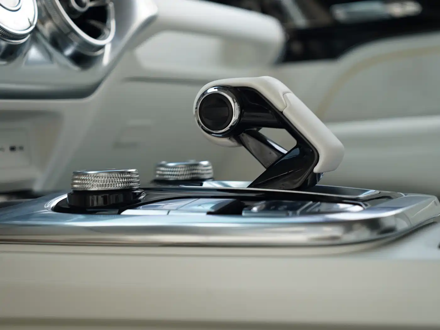 TANK CO CREATION TANK 300