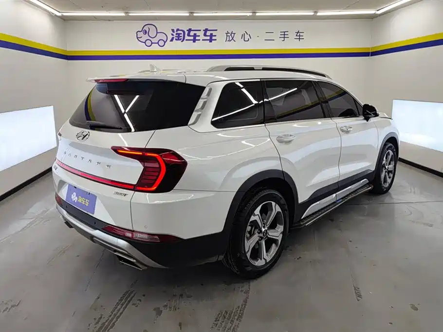 Hyundai Santa Fe 2020 380 TGDi Auto 2WD GLS Luxury фото 3