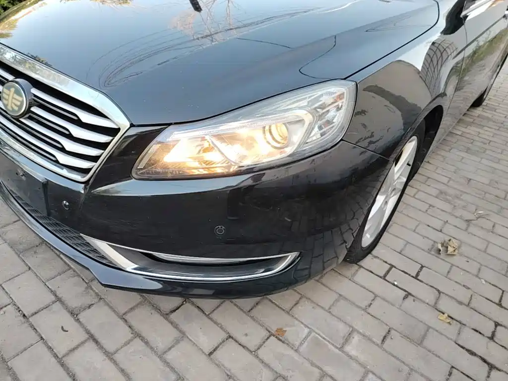 Besturn B70 2014 2014 2.0L Automatic Luxury