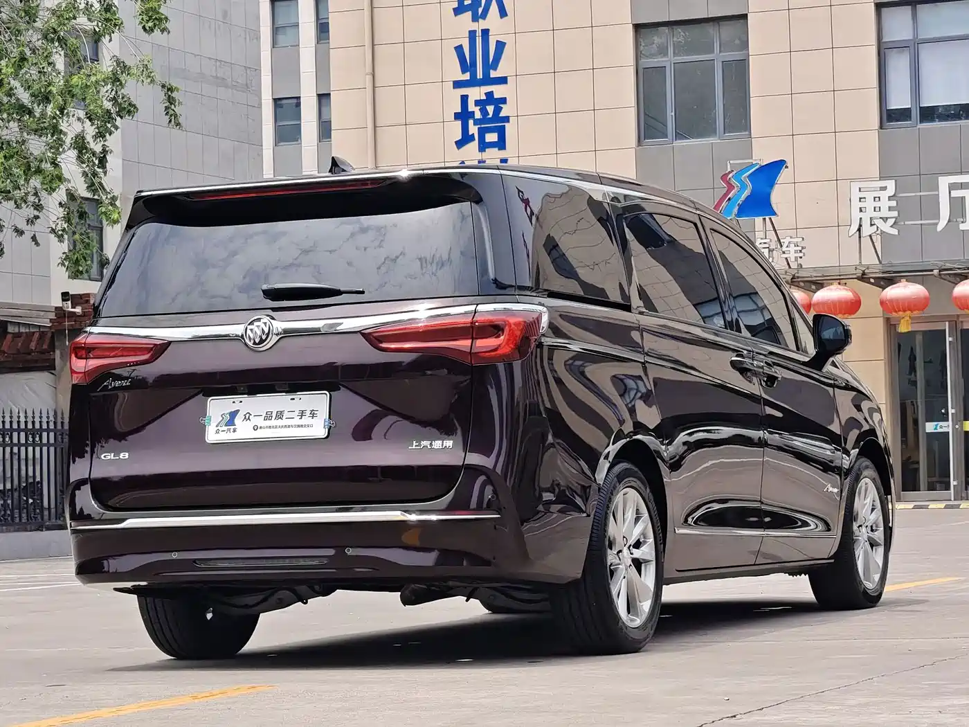 Фото 7 - Buick GL8