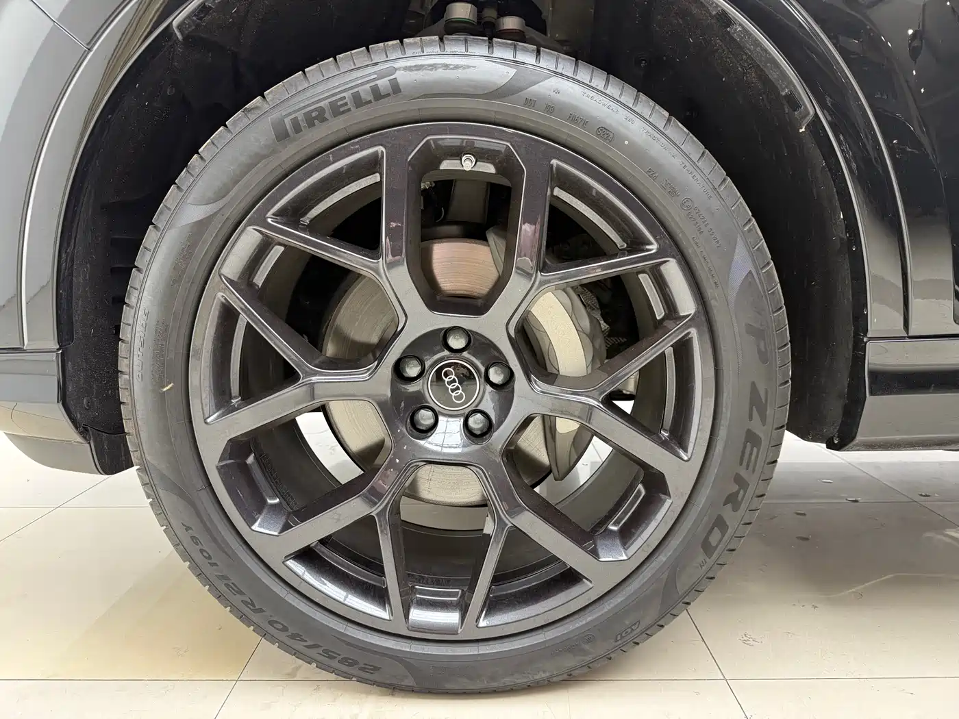 Audi Q7 2026 2025 45 TFSI quattro S line Black Warrior