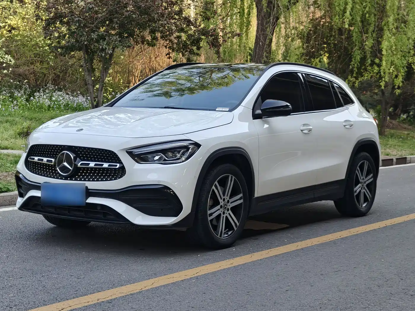 Mercedes-Benz GLA 2020 GLA 200 4MATIC