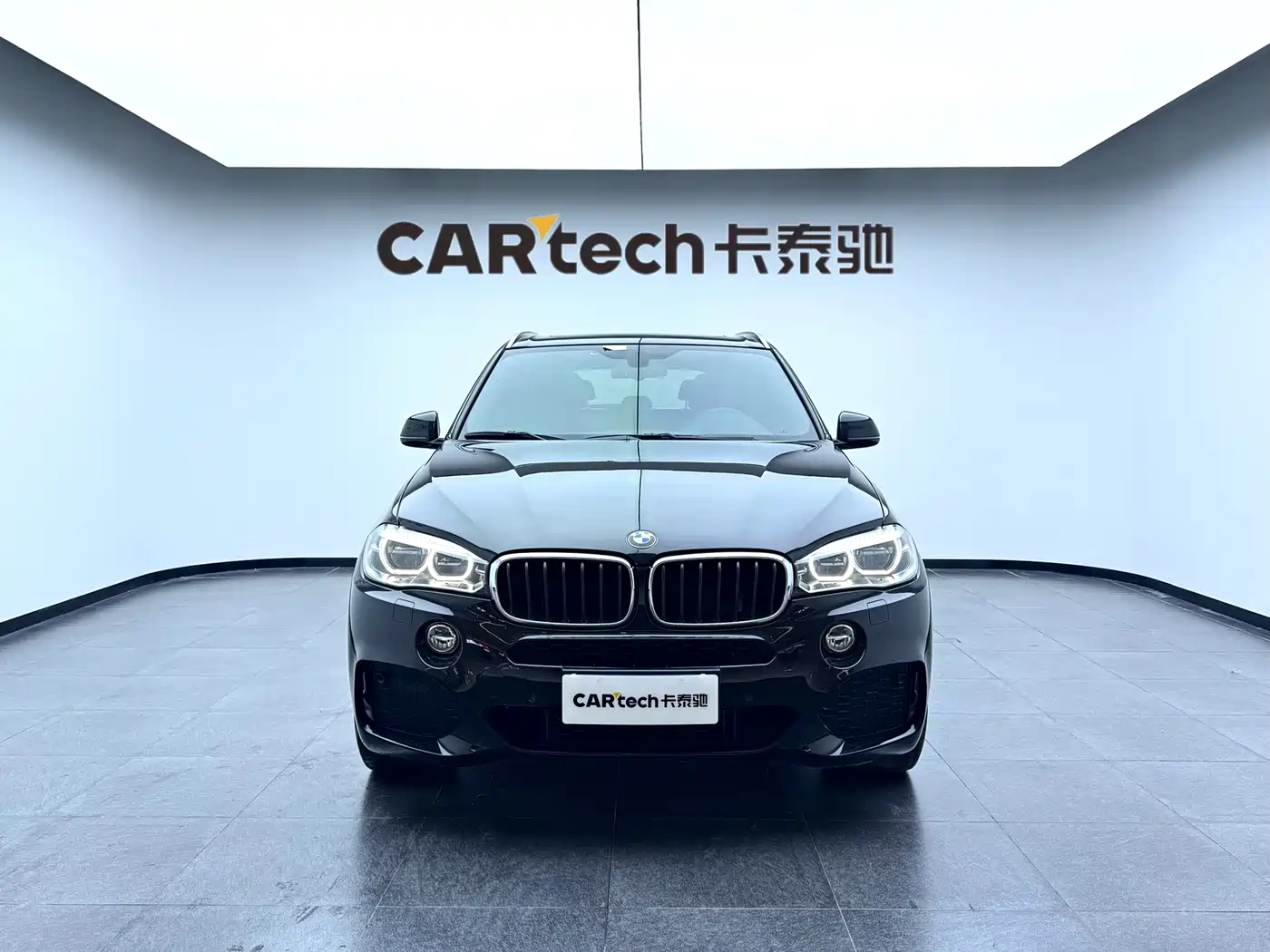 BMW X5 (Import) 2018 xDrive35i M Sport Model фото 2
