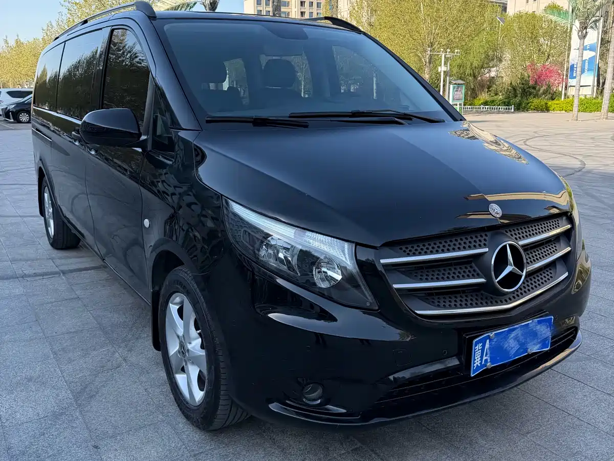 Mercedes-Benz Vito 2020 2.0T Elite Edition (7-seater) фото 7