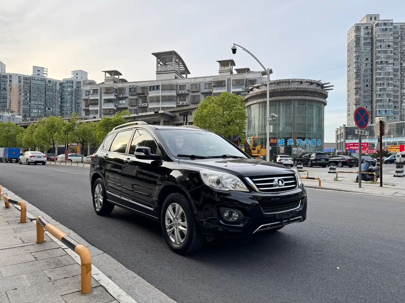 Haval H6 2011 2.0L Manual 2WD Elite Edition фото 3