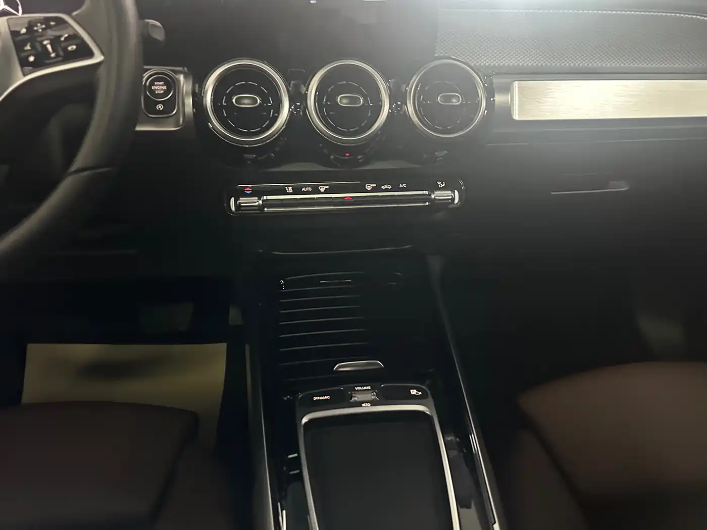Mercedes-Benz GLB 2024 GLB 200 Dynamic фото 13