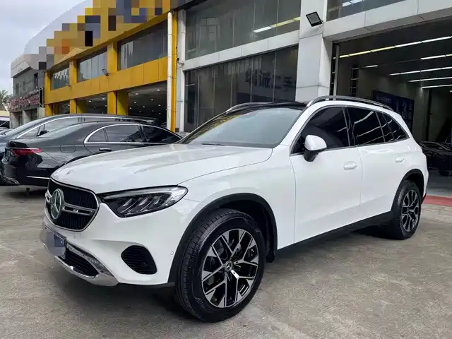 Mercedes-Benz GLC 2023 GLC 260 L 4MATIC Sport 5-seater