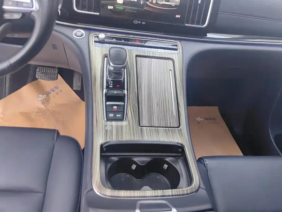 GAC Trumpchi Trumpchi M8 2023 Leading Series 390T Prestige Edition фото 16