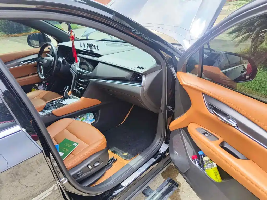Cadillac XT6 2023 2022 2.0T 6-Seater 4WD Trend Edition