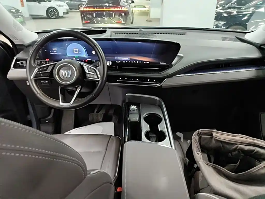Buick E5 2023 2023 Premium Long Range Edition