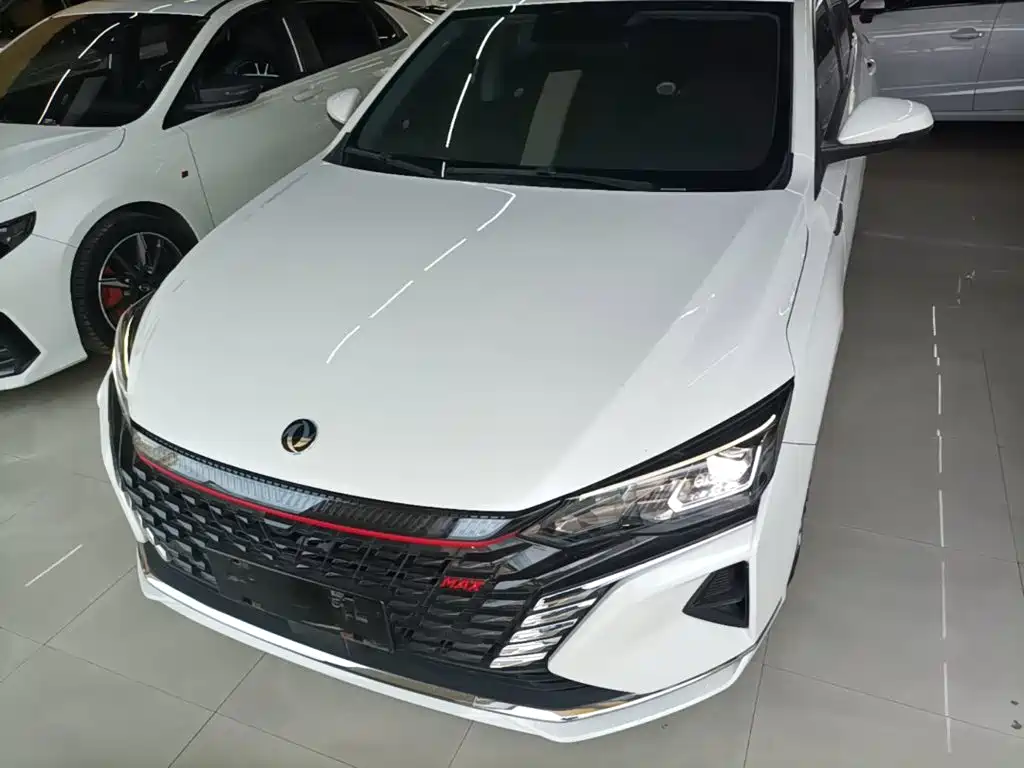 Фото 3 - Dongfeng Aeolus Yixuan MAX