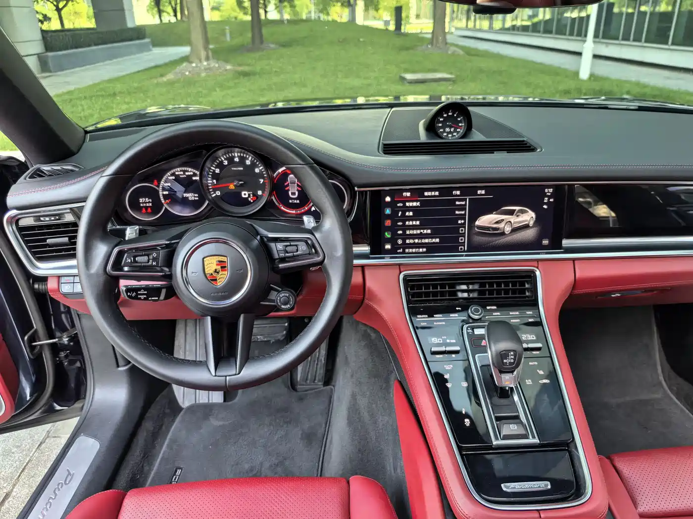 Porsche Panamera 2023 Panamera 4 Executive Long Wheelbase 2.9T фото 22