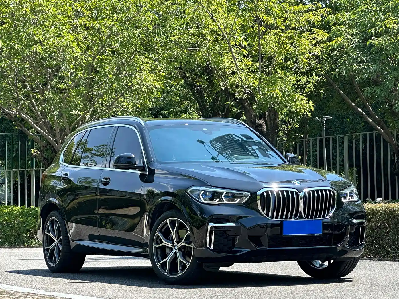 Photo 3 - BMW X5