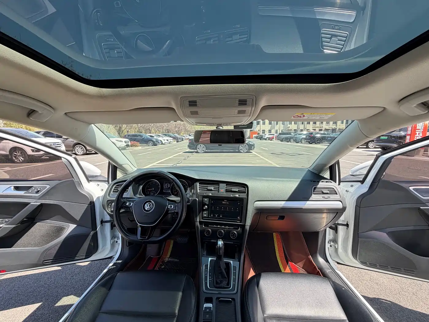 Volkswagen Golf 2019 200TSI DSG Comfort (China V) фото 6
