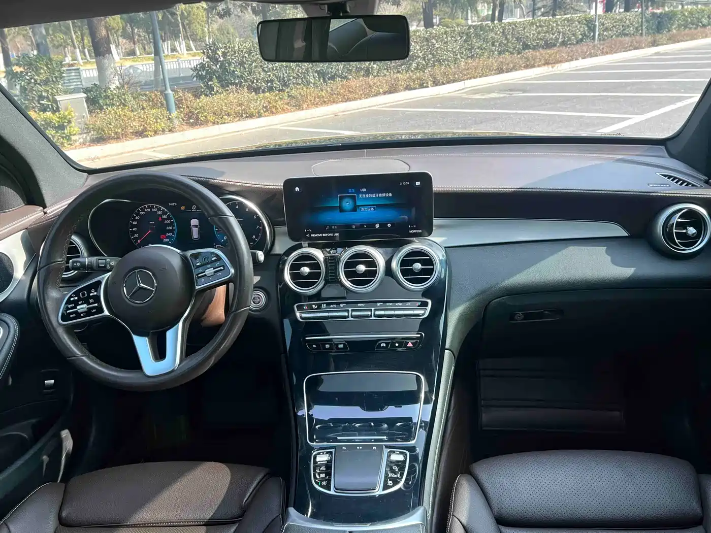 Mercedes-Benz GLC 2021 GLC 260 L 4MATIC Sporty фото 11