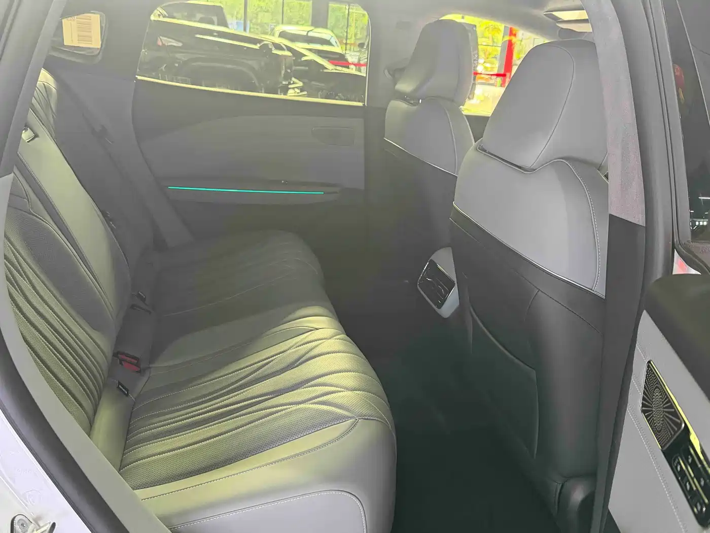Geely Galaxy Galaxy E8 2025 700km Long Voyage Smart Drive Edition фото 14