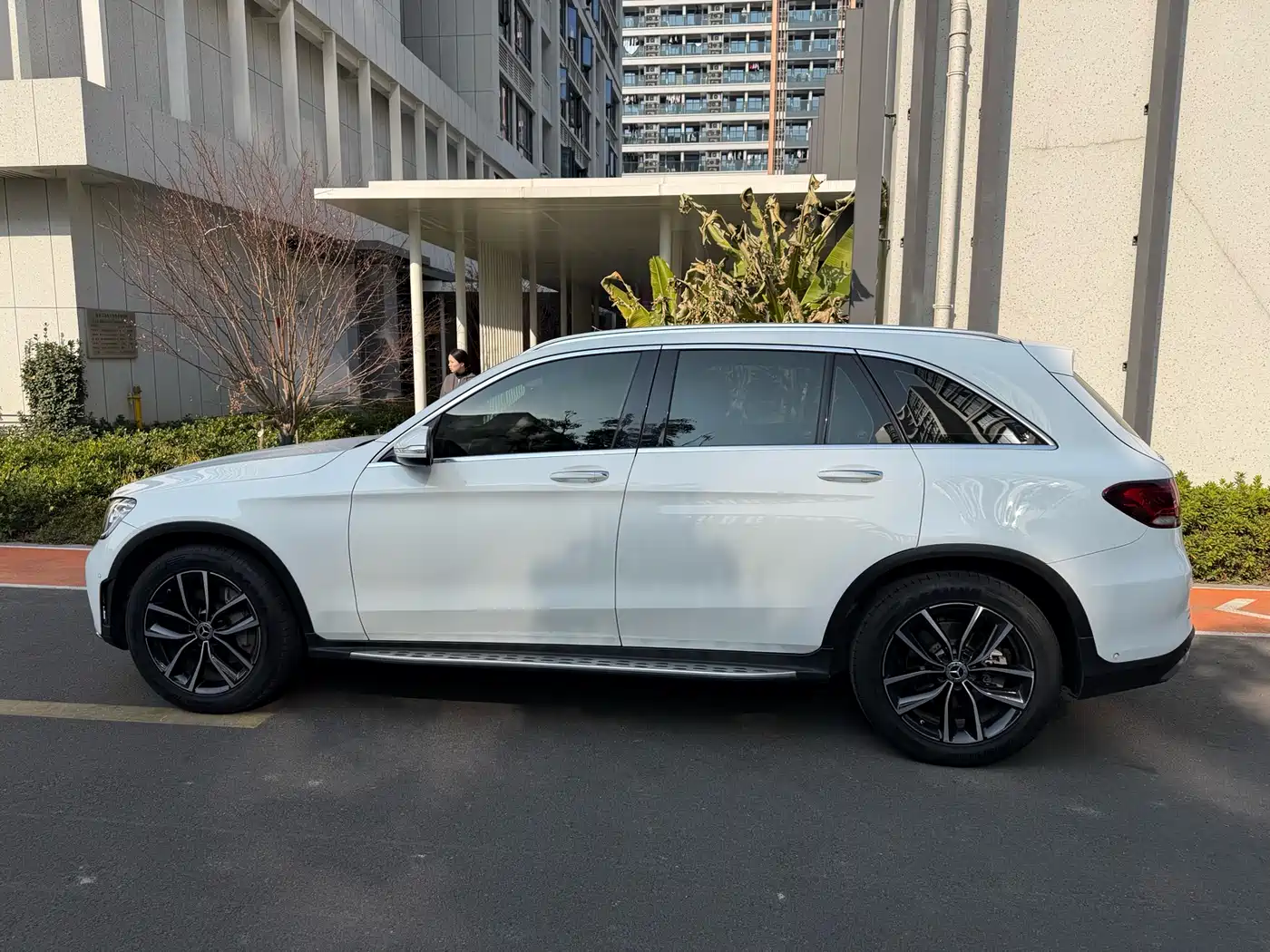 Mercedes-Benz GLC 2020 Facelift GLC 260 L 4MATIC Luxury фото 13