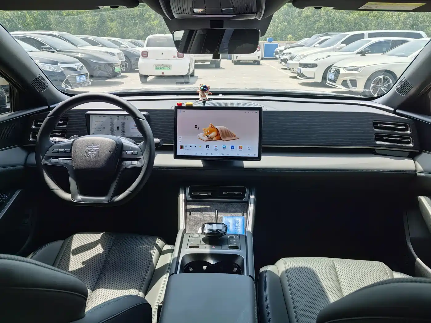 BYD Qin L 2025 DM-i Smart Drive Edition 120KM Leading фото 10