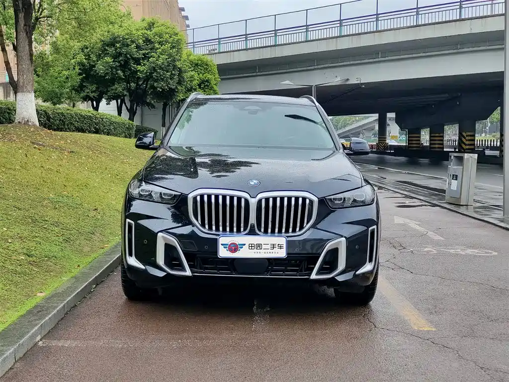 BMW X5 2023 xDrive 30Li Premium M Sport Package фото 2