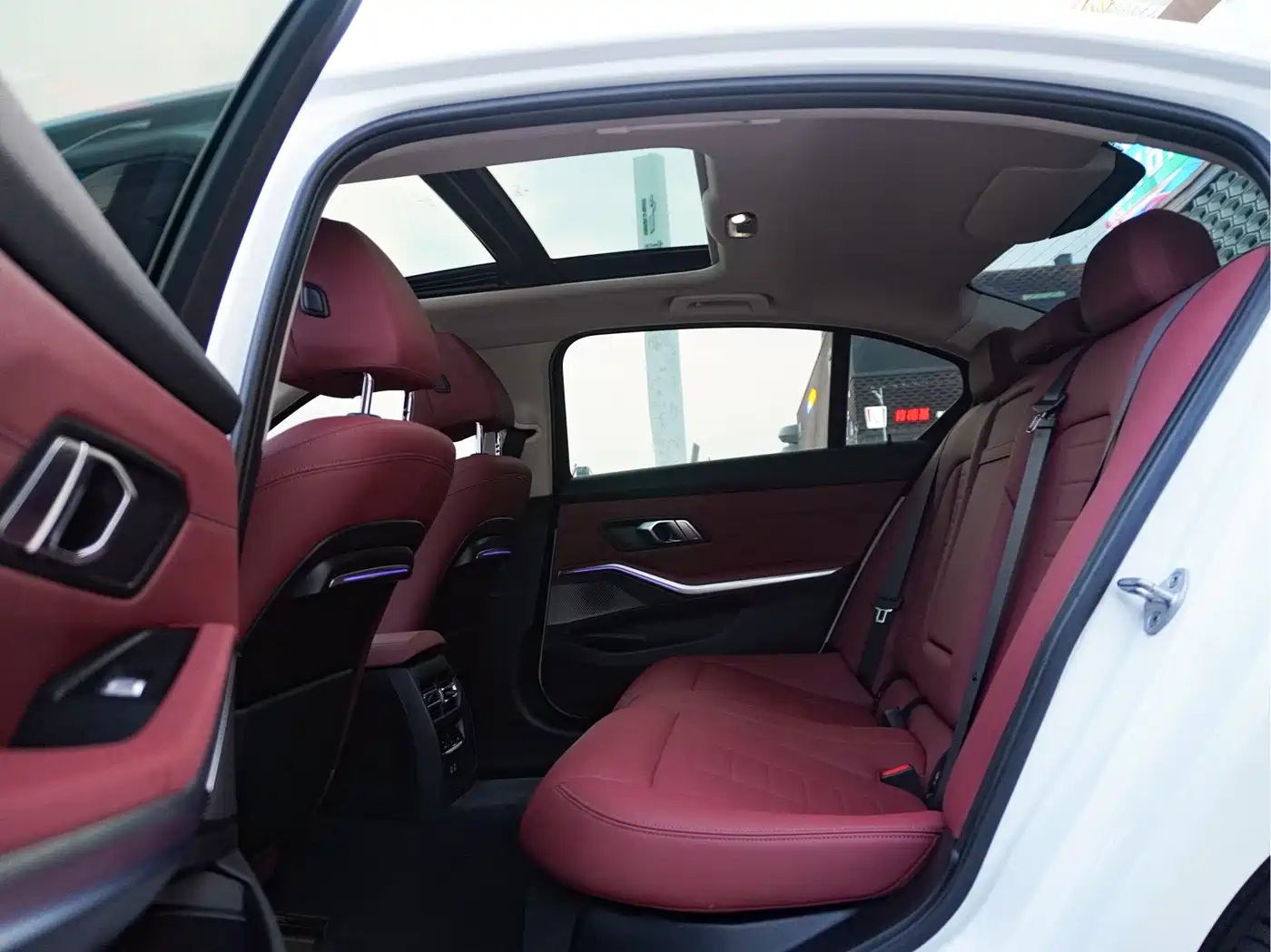 BMW 3 Series 2021 325Li M Sport Package фото 19