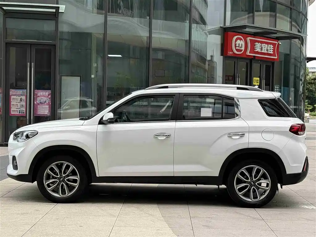 Hyundai Beijing Hyundai ix35 2019 2.0L Automatic 2WD Zhiyong·Smooth Enjoy China VI фото 7