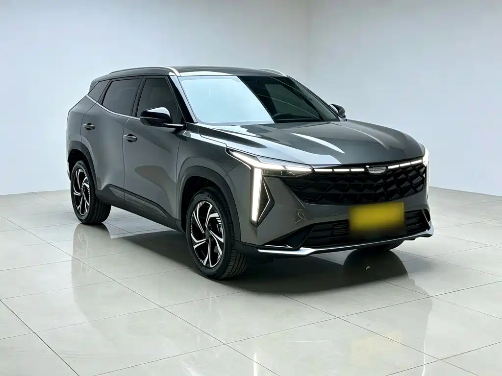 Фото 8 - Geely Atlas