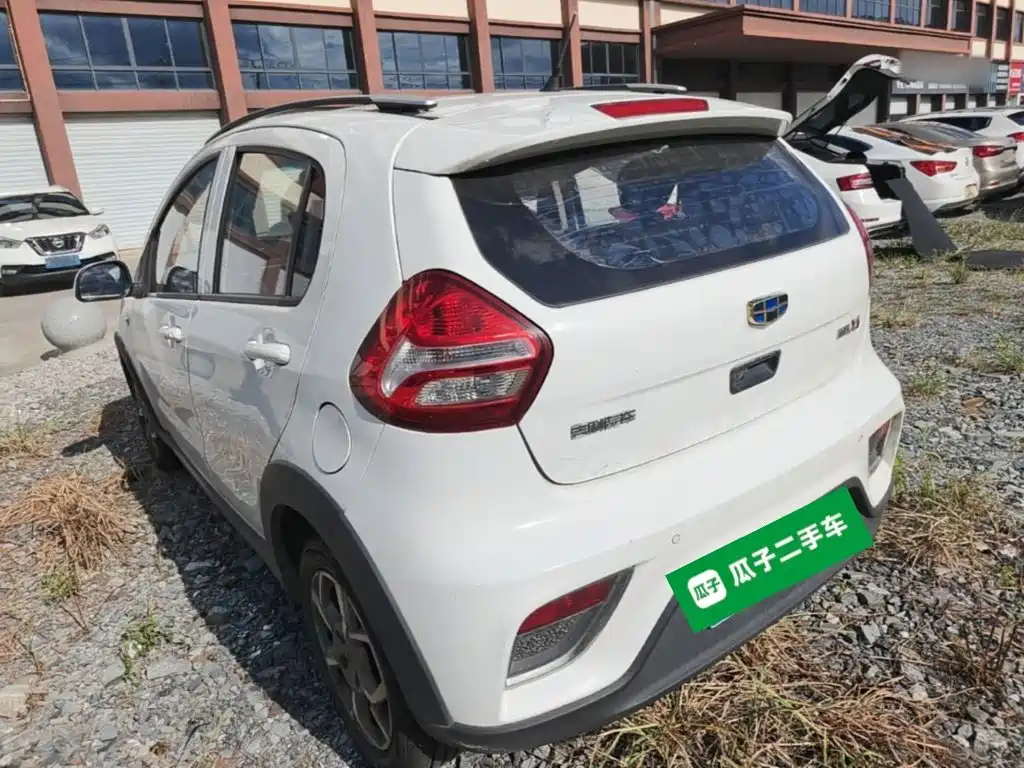 Geely Yuanjing X1 2018 2017 1.3L Manual Crazy Fun Edition