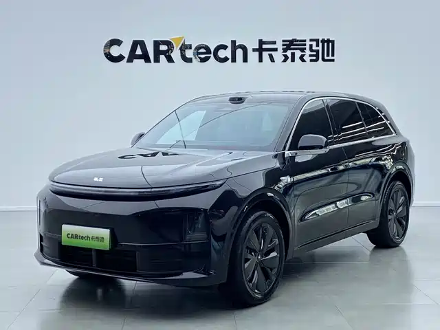 Li Auto L6 2025