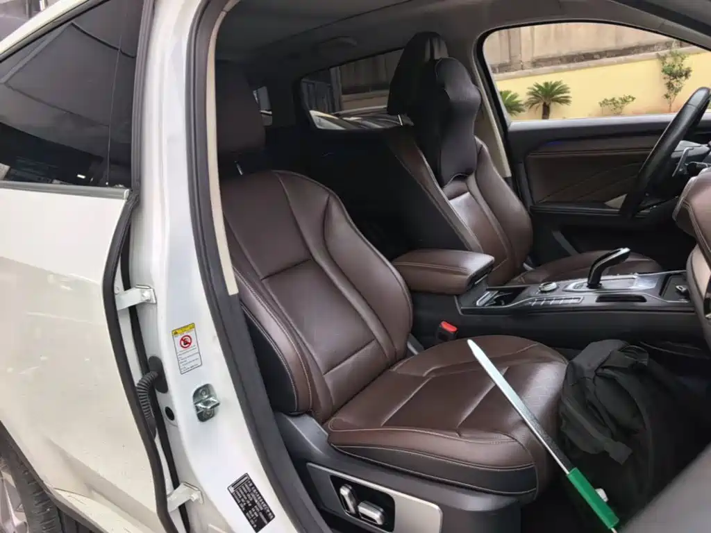 WEY VV6 2018 2018 2.0T 2WD Super Luxury China V