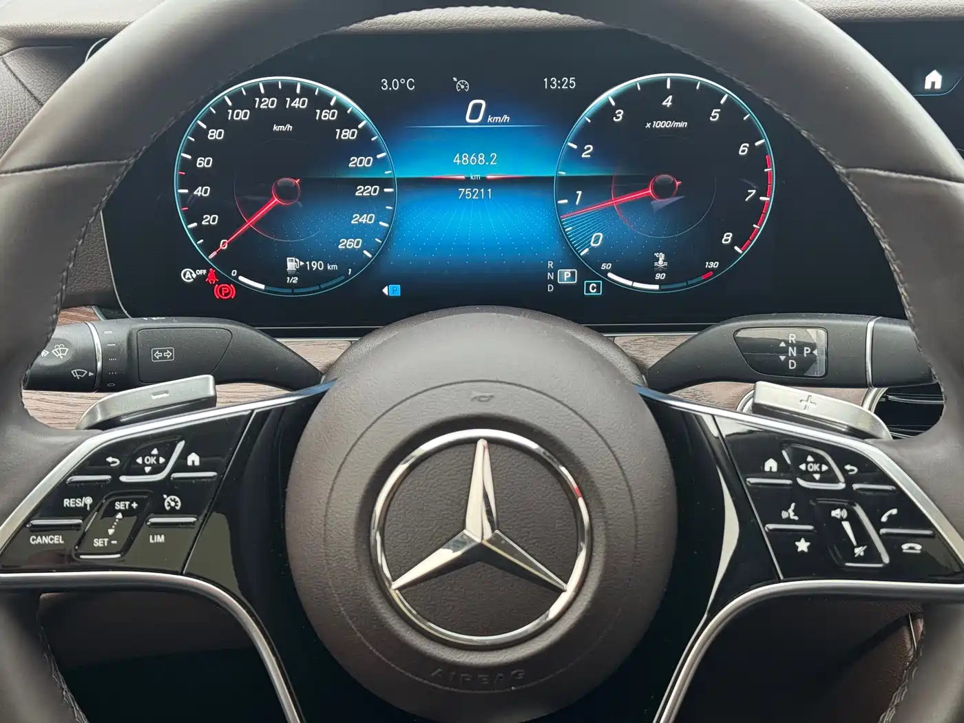 Mercedes-Benz E-Class 2022 E 300 L Luxury фото 4