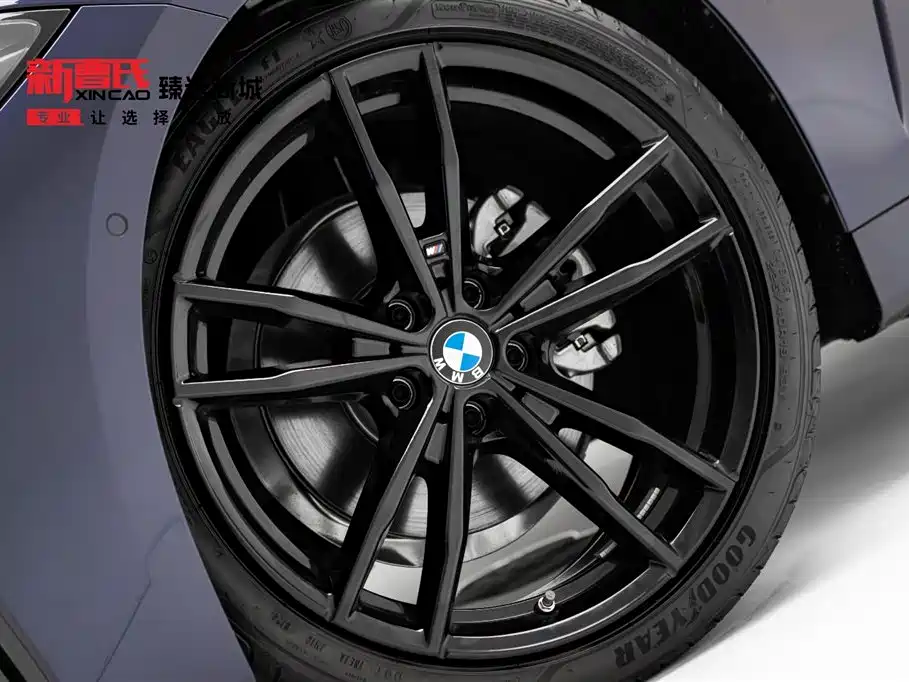 BMW 4 Series 2023 425i Convertible M Sport Shadowline Package фото 7