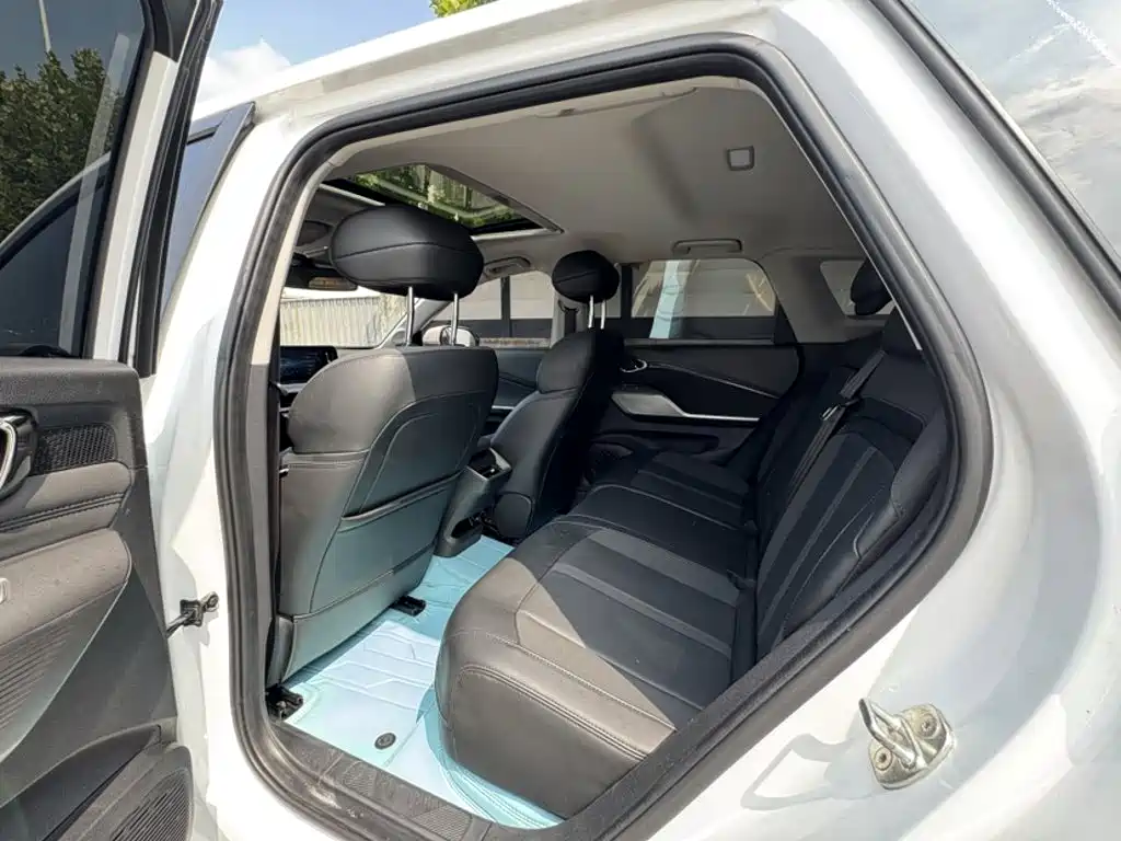 Baojun Valli 2021 2021 1.5T Nagqu Starry Sky CVT Flagship Model