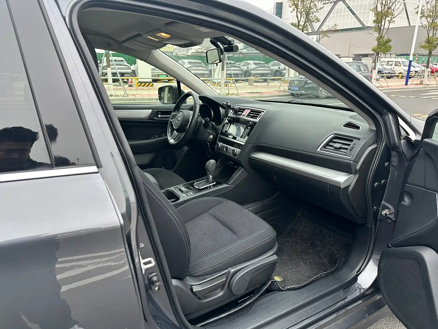 Subaru Legacy 2020 2.5i AWD Style Edition фото 25