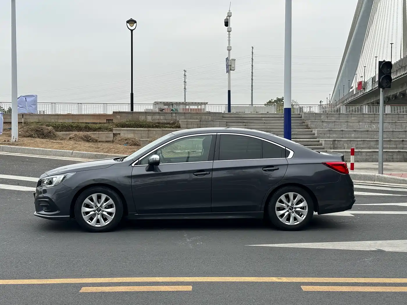 Subaru Legacy 2020 2.5i AWD Style Edition фото 15